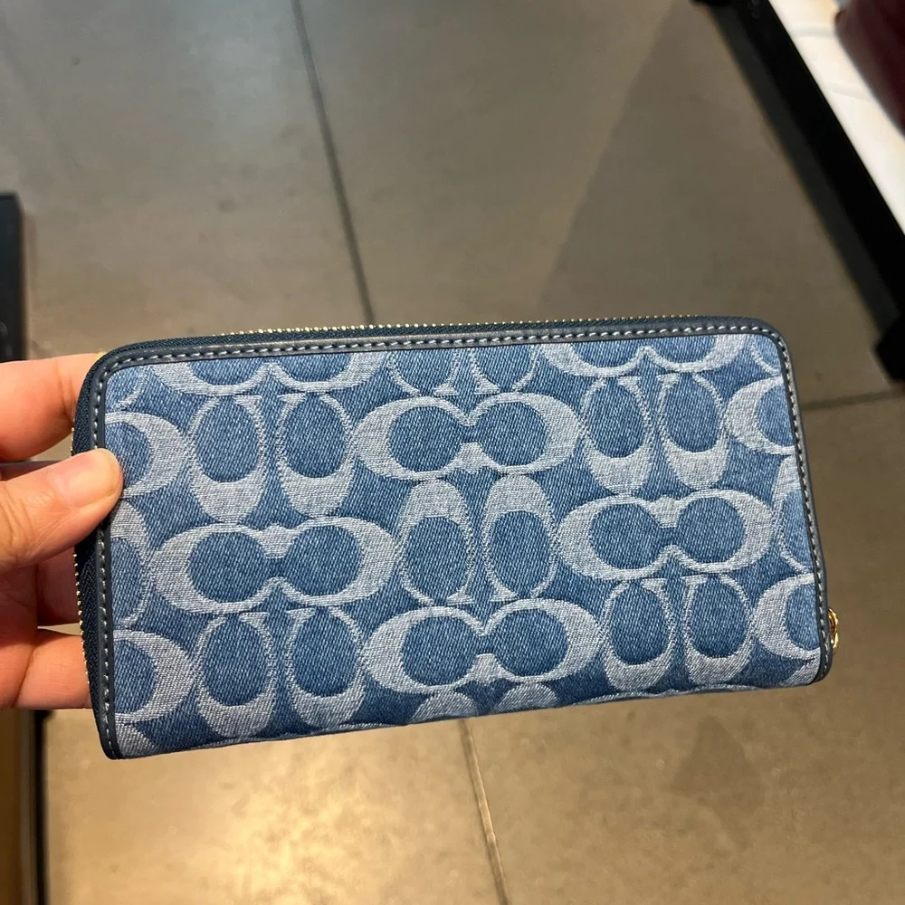 Coach style number